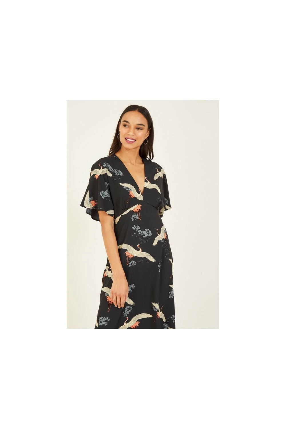Yumi Black Crane Print Kimono Midi Dress 2 Yumi Black Crane Print Kimono Midi Dress - Image 2