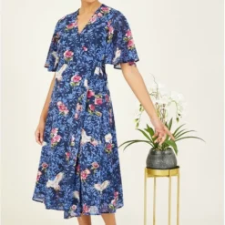 Yumi Blue Crane Print Wrap Midi Dress