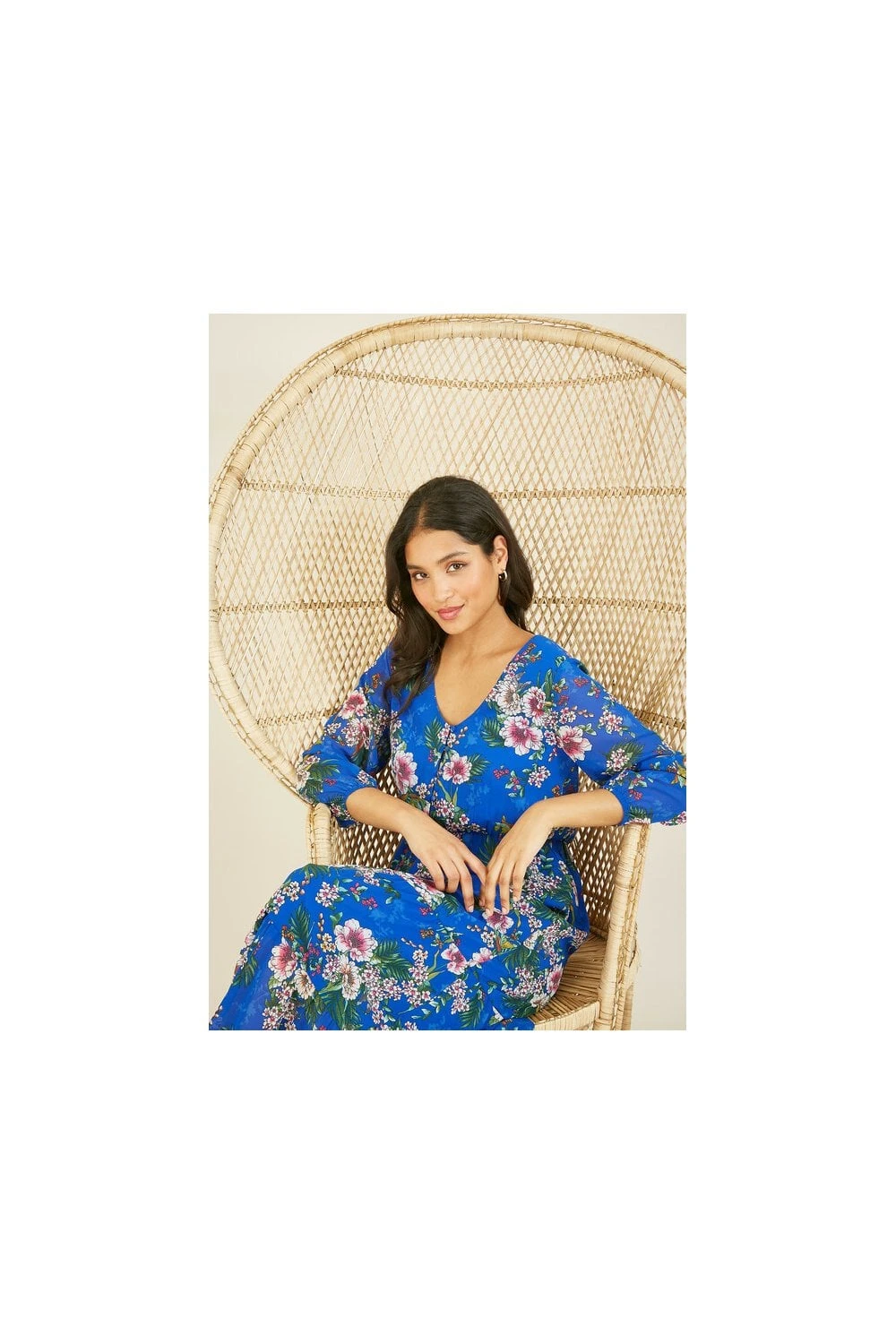 Yumi Blue Floral Print Maxi Dress 3 Yumi Blue Floral Print Maxi Dress - Image 3