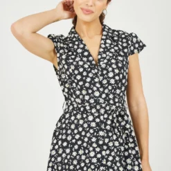 Daisy Printed Shirt Skater Dress
