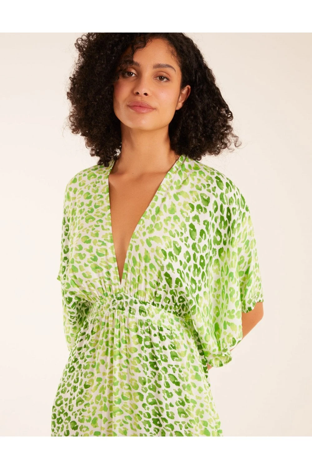 Elasticated Waist Tier Hem Angel Sleeve Maxi Dress 4 Elasticated Waist Tier Hem Angel Sleeve Maxi Dress - Image 4