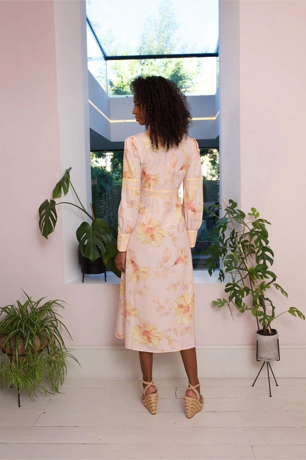 Emerson High Neck Floral Maxi Dress 3 Emerson High Neck Floral Maxi Dress - Image 3