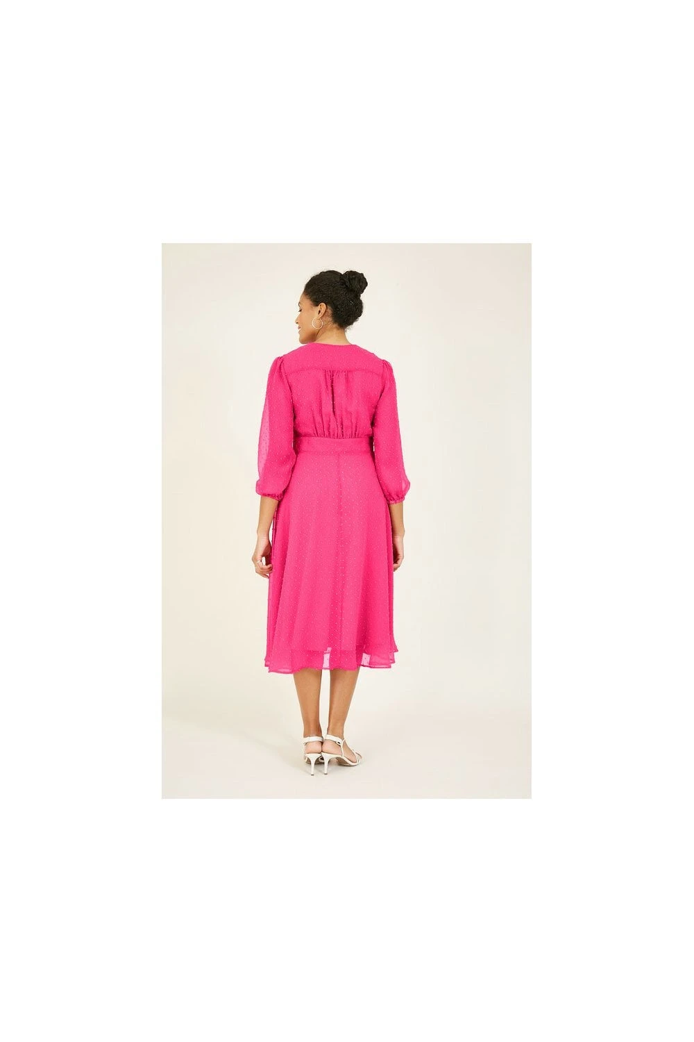 Yumi Fuchsia Pink Dobby Spot Kimono Midi Dress 5 Yumi Fuchsia Pink Dobby Spot Kimono Midi Dress - Image 5