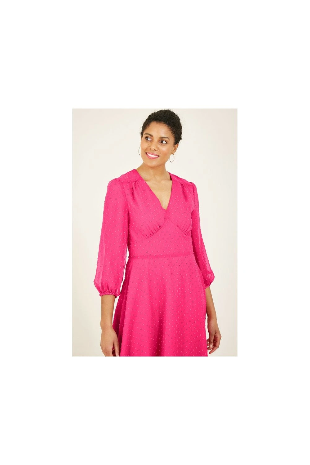 Yumi Fuchsia Pink Dobby Spot Kimono Midi Dress 4 Yumi Fuchsia Pink Dobby Spot Kimono Midi Dress - Image 4