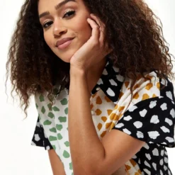 Liquorish Animal Print Oversized Shirt Dress With Black Collar -Cheap My Dreamy Dress Store liquorish animal print oversized shirt dress with black collar p20992 152451 image