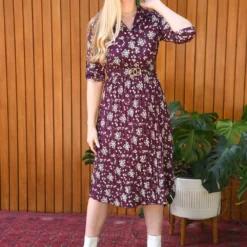 Mela Burgundy Ditsy Daisy Pleated Midi Dress With Gold Buckle Dress -Cheap My Dreamy Dress Store mela burgundy ditsy daisy pleated midi dress with gold buckle dress p16132 130577 image