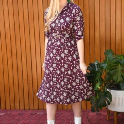 Mela Burgundy Ditsy Daisy Pleated Midi Dress With Gold Buckle Dress -Cheap My Dreamy Dress Store mela burgundy ditsy daisy pleated midi dress with gold buckle dress p16132 130578 image