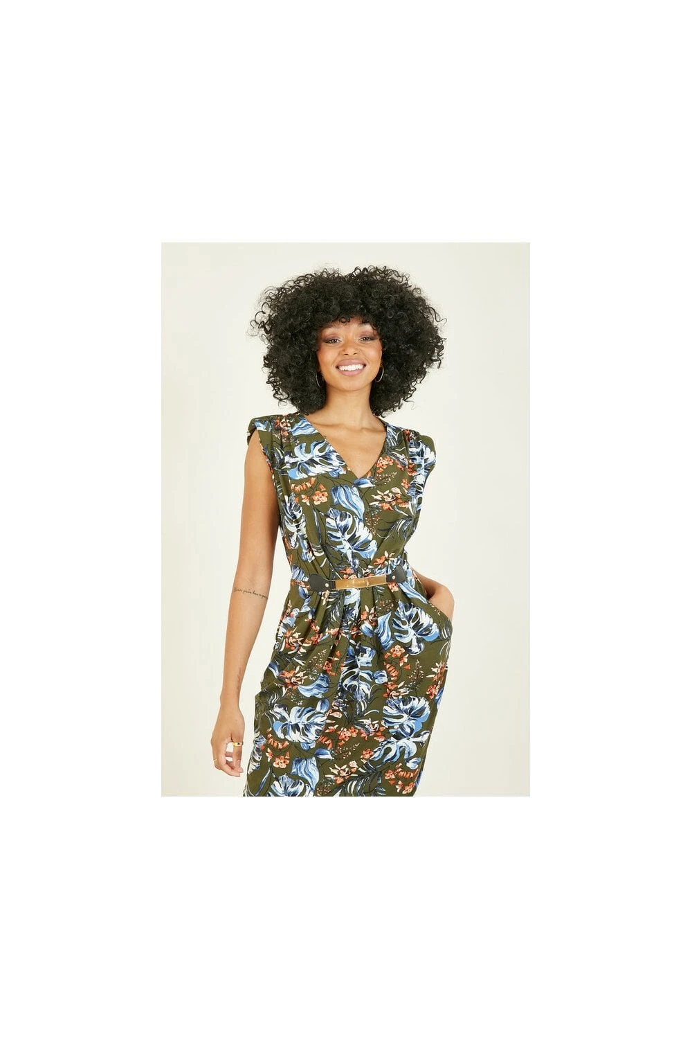 Mela Tropical Leaf Jersey Belted Pocket Dress 4 Mela Tropical Leaf Jersey Belted Pocket Dress - Image 4