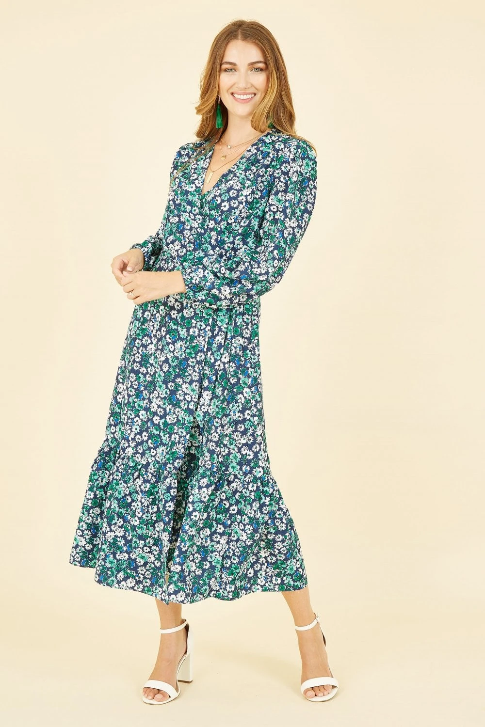 Yumi Green Daisy Print Wrap Midi Dress With Long Sleeves 2 Yumi Green Daisy Print Wrap Midi Dress With Long Sleeves - Image 2