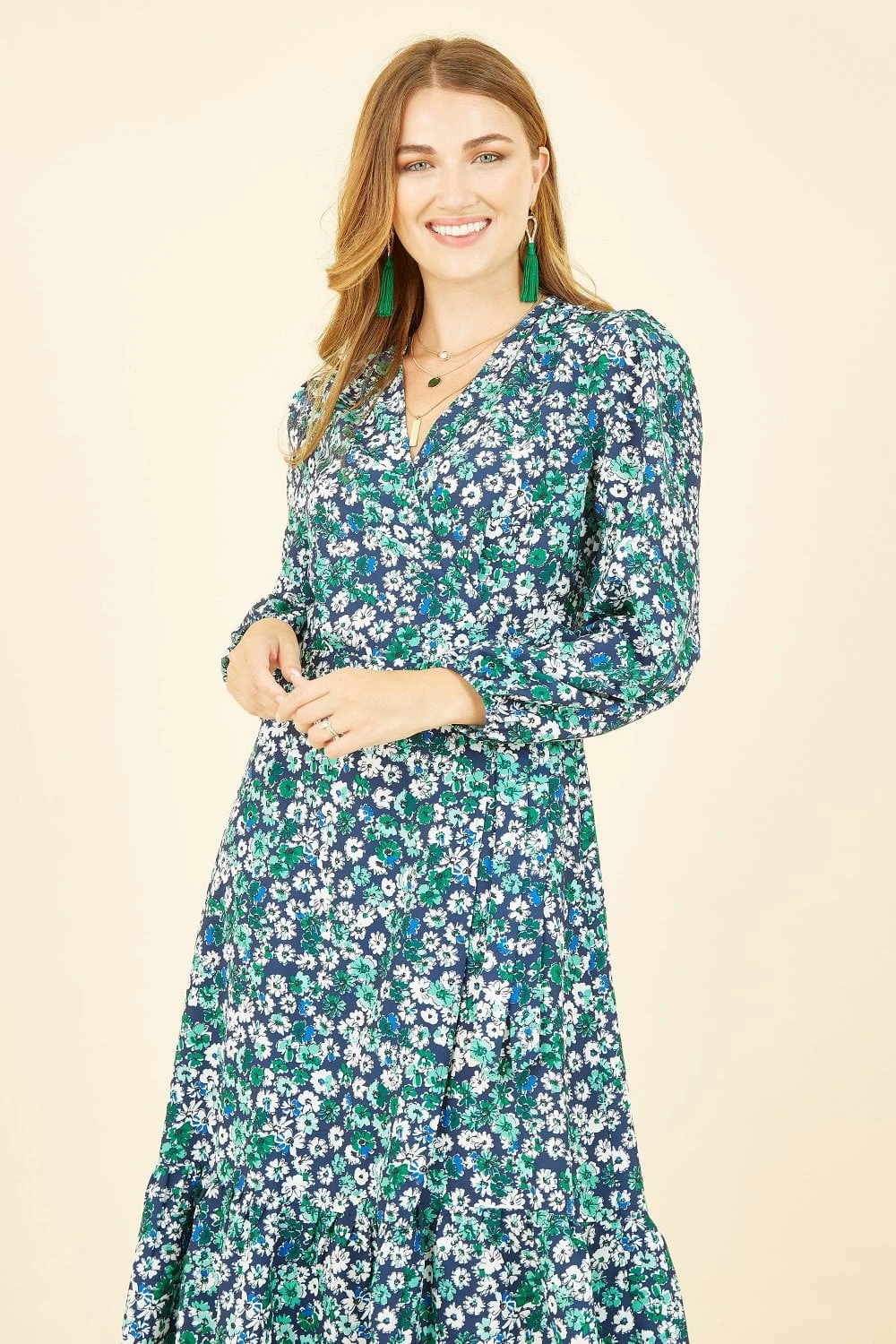 Yumi Green Daisy Print Wrap Midi Dress With Long Sleeves 3 Yumi Green Daisy Print Wrap Midi Dress With Long Sleeves - Image 3