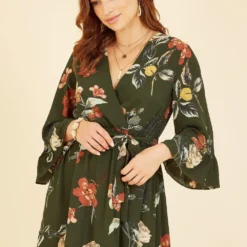 Yumi Green Floral Dip Hem Midi Dress 8 Yumi Green Floral Dip Hem Midi Dress -Cheap My Dreamy Dress Store yumi green floral dip hem midi dress p16334 132232 image