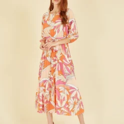 Yumi Orange Abstract Print Pleated Midi Dress